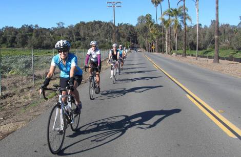 Who says there's no flat road in Rancho Santa Fe? Calzada del Bosque is... well, much of it, anyhow.